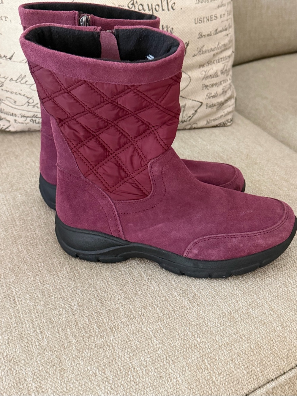 Women's Quilted Suede Winter Boot - Burgundy